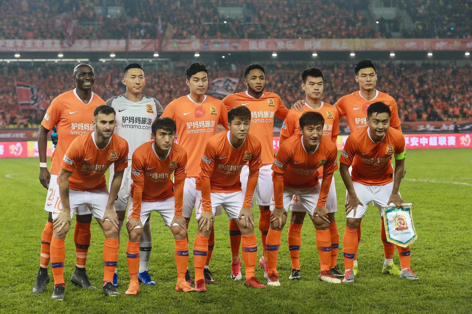 重视教练团 重视教练团